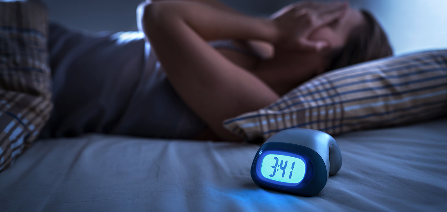 Por que acordamos durante a madrugada + Técnicas para melhorar o sono